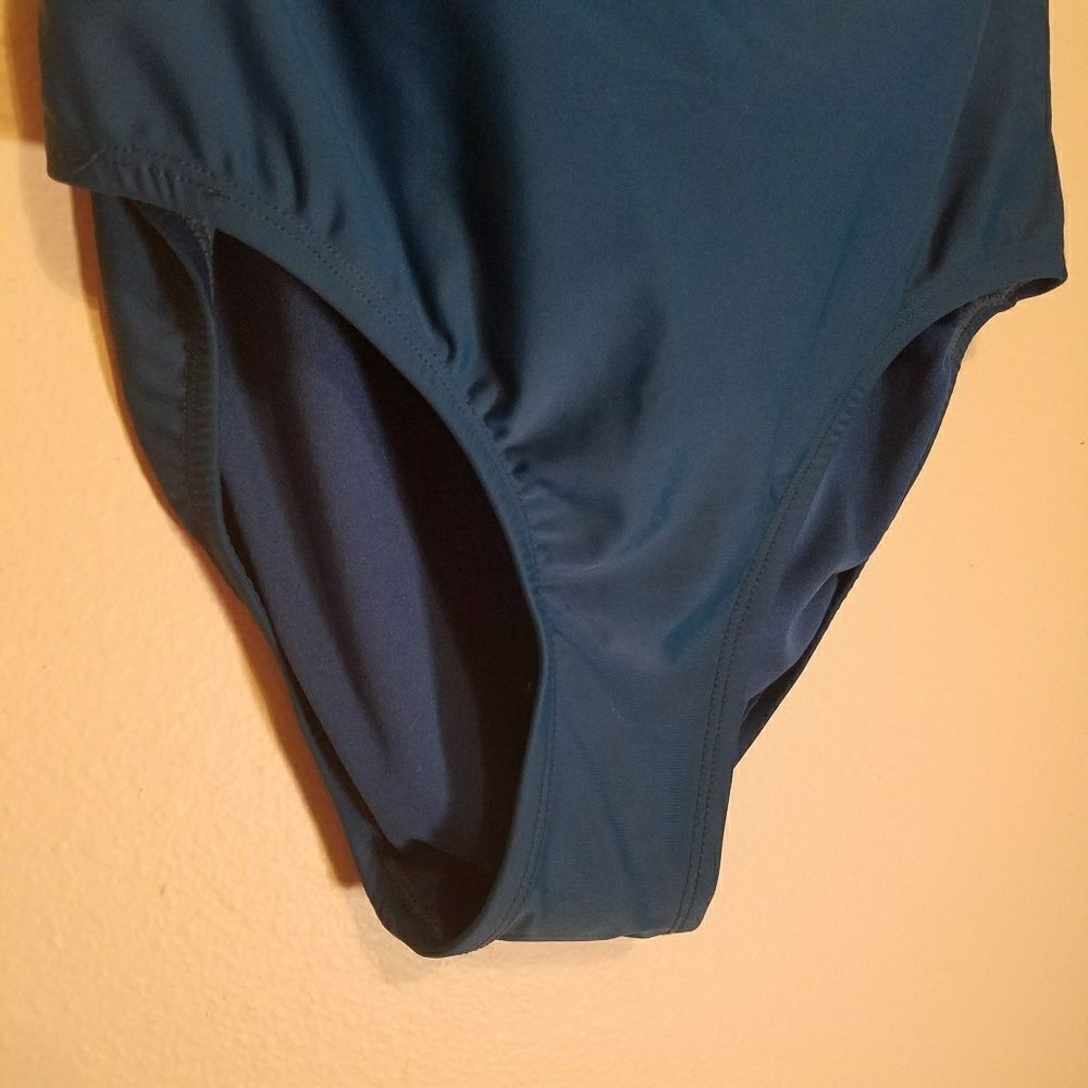 LIKE NEW Merona strapless swimsuit - Picture 6 of 7